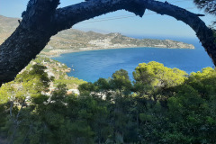 Hike up to Cerro Gordo and watch the beautiful view over La Herradura