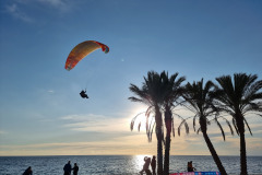 Want to see La Herradura from above? Try paragliding!